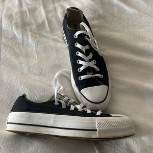Women’s size 9 platform Converse.  Worn once.  Black